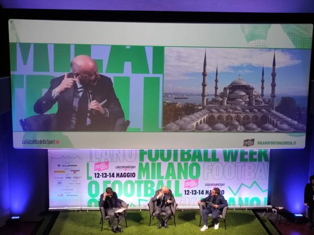 jiuyou游戏中心-【现场】马罗塔谈蓝黑生涯：胜利氛围中继续前进