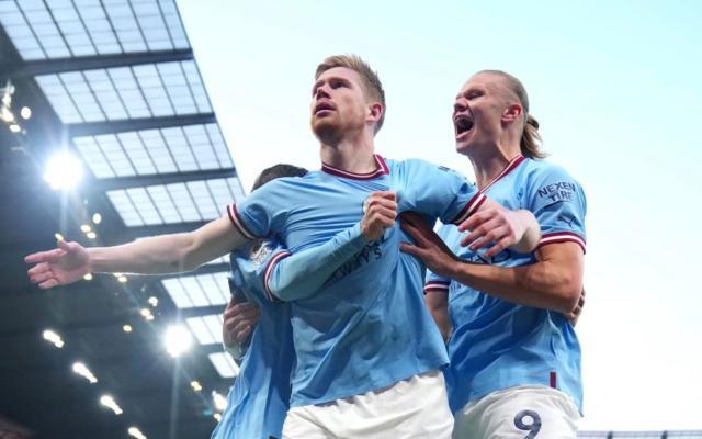 九游官方平台-“布丁组合”夺下英超天王山！全能哈兰德本泽马化