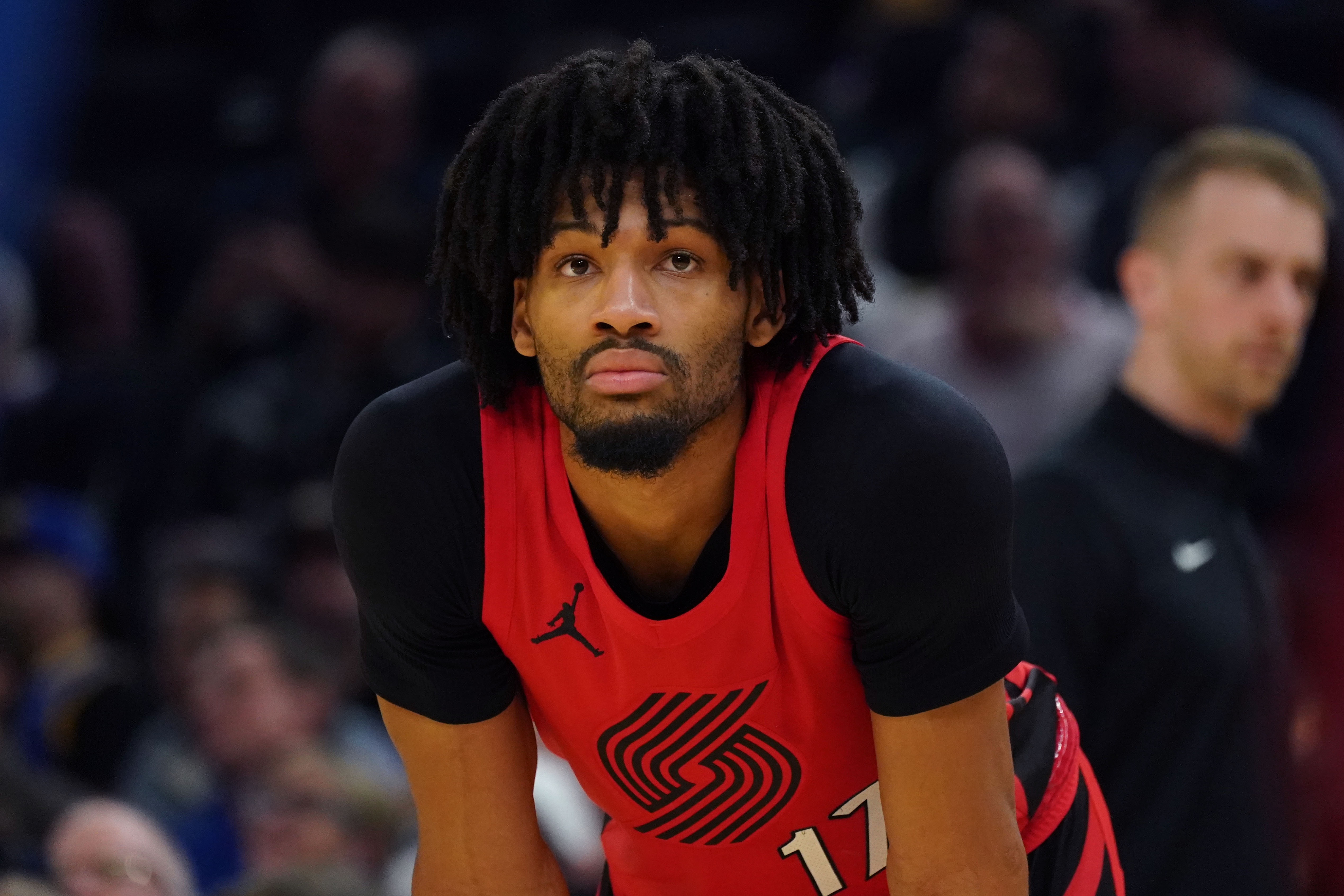 jiuyou官网入口-拓媒：没指望夏普能成为科比 但他也不是百无一用 最需提升三分