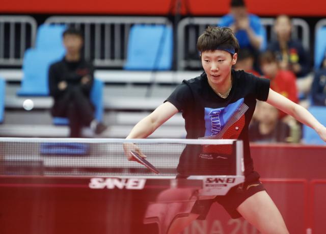 jiuyou游戏中心-突发!国乒团体赛换人 王曼昱取代刘诗雯出战女团